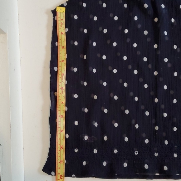 đź’™Hollister Polka-dot Blouse - Picture 11 of 14